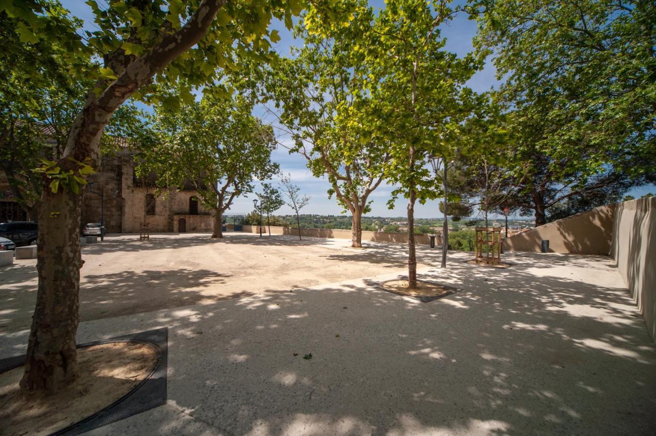 Venez Rever Beziers Centre Et Gare Il Y A Plus Cher Mais C Est Moins Bien ภายนอก รูปภาพ